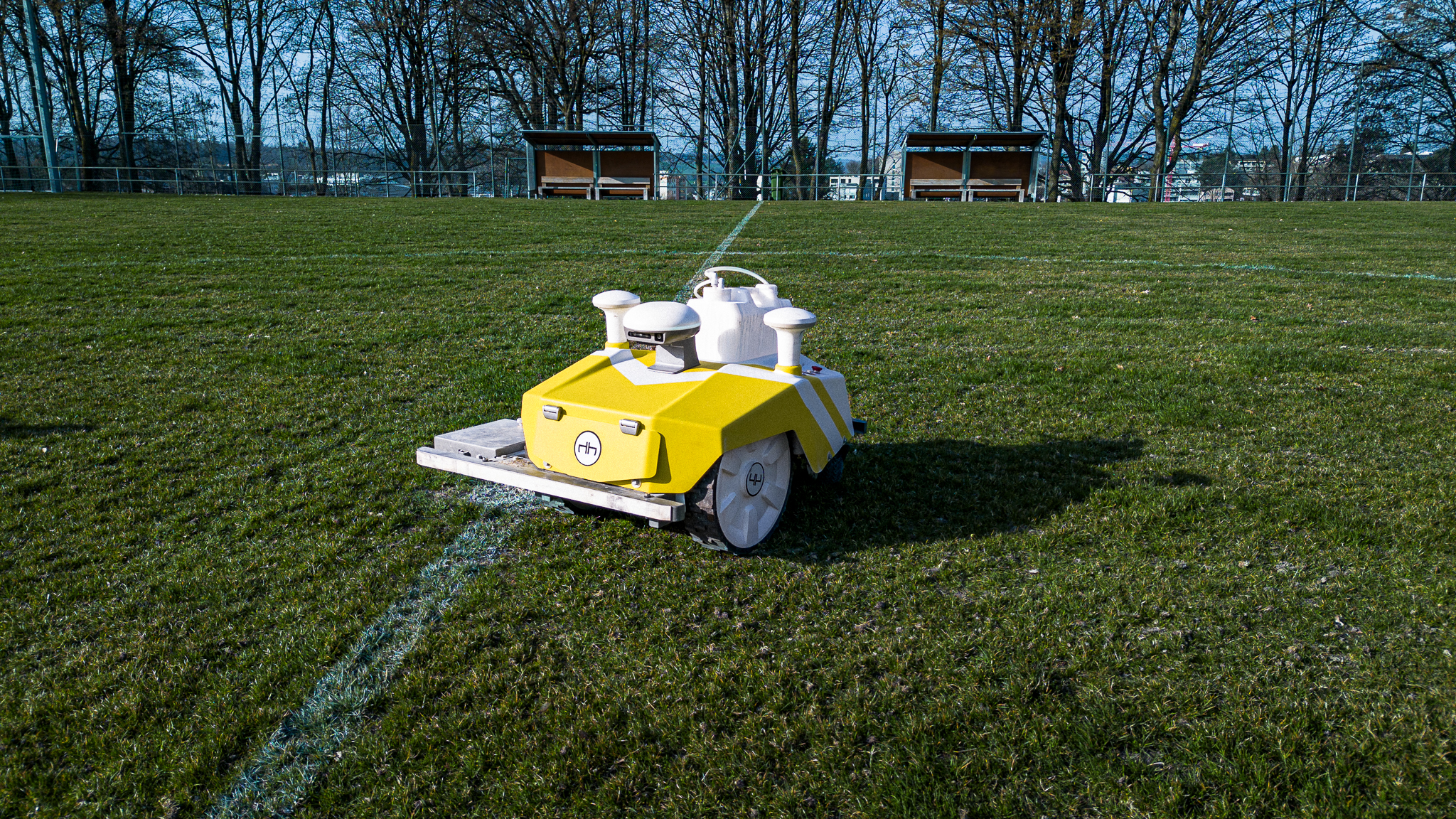 Vista déployé dans 12 clubs amateurs — retour sur une saison de maintenance autonome
